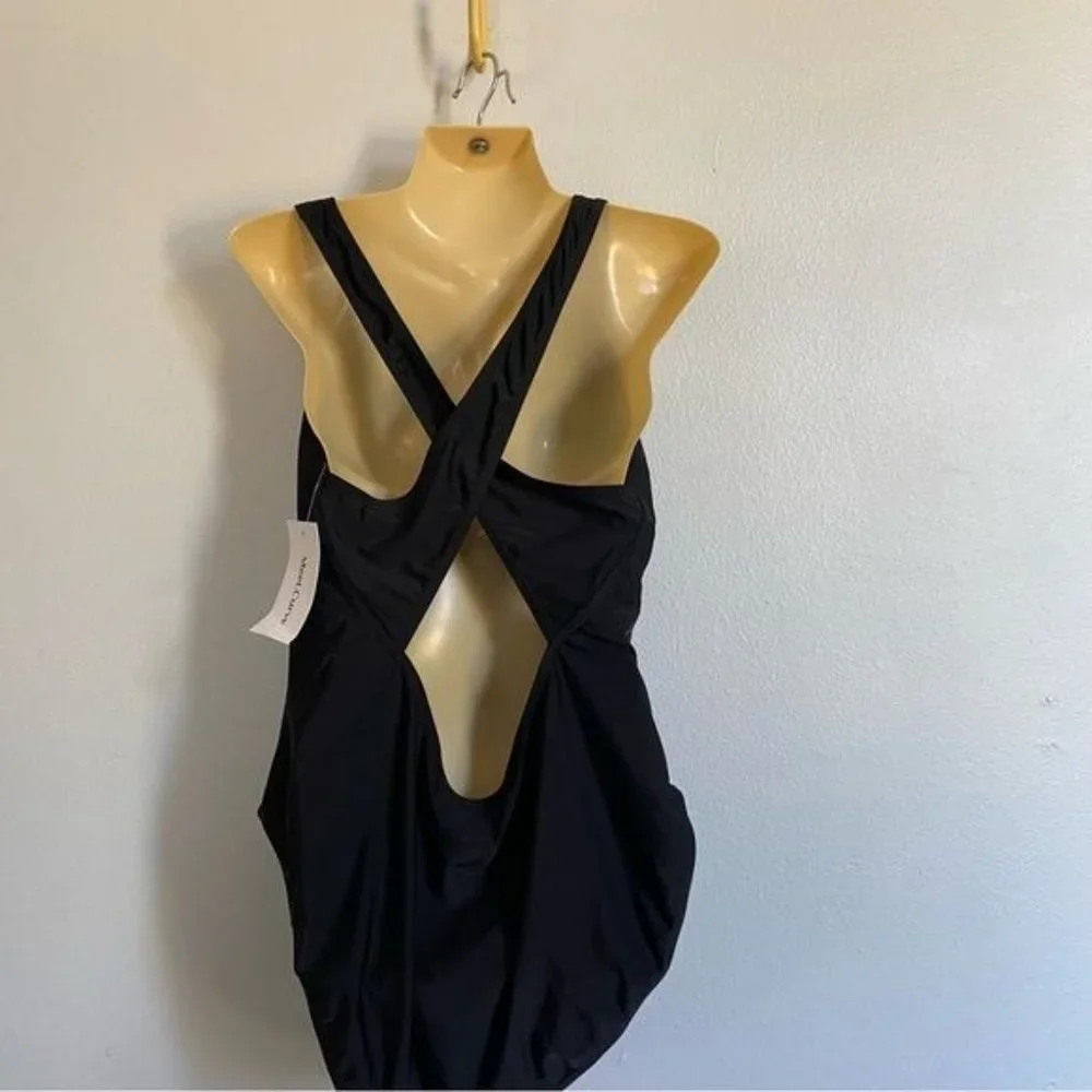 Meet.Curve Black Cross Back Swimsuit